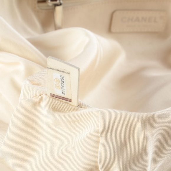 ✧ CHANEL pink leather, PVC & straw tote bag - Picture 11 of 14